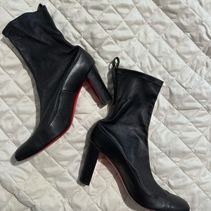 Christian Louboutin soft booties